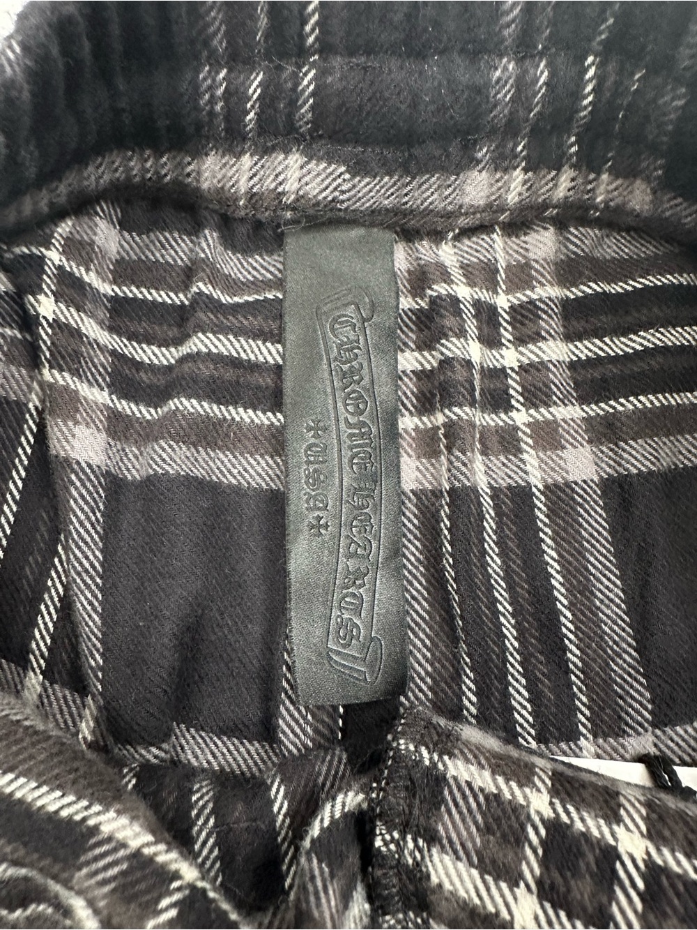 Chrome Hearts Black & Gray Plaid Men’s Hybrid Shorts - Picture 8 of 10